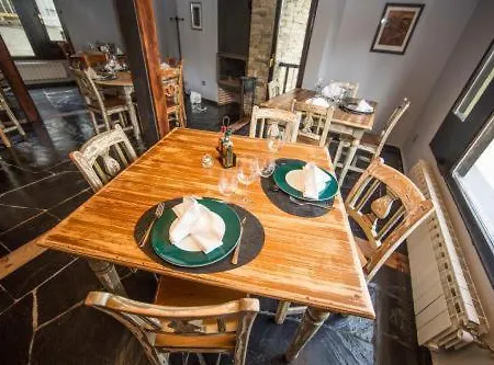 Rustik Hostal Rural מולינסקה