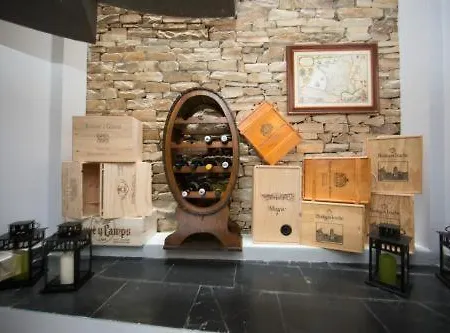 Rustik Hostal Rural בית הארחה 3*